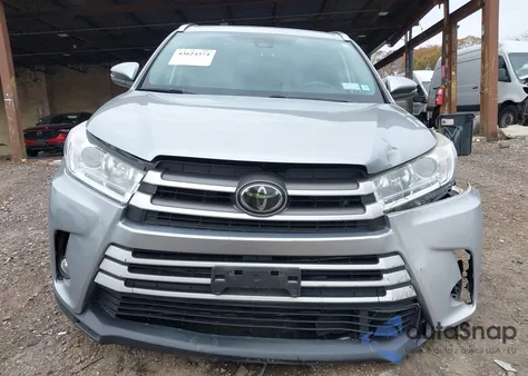 2019 Toyota Highlander Xle z USA, uszkodzony, nr VIN 5TDJZRFH4KS576735